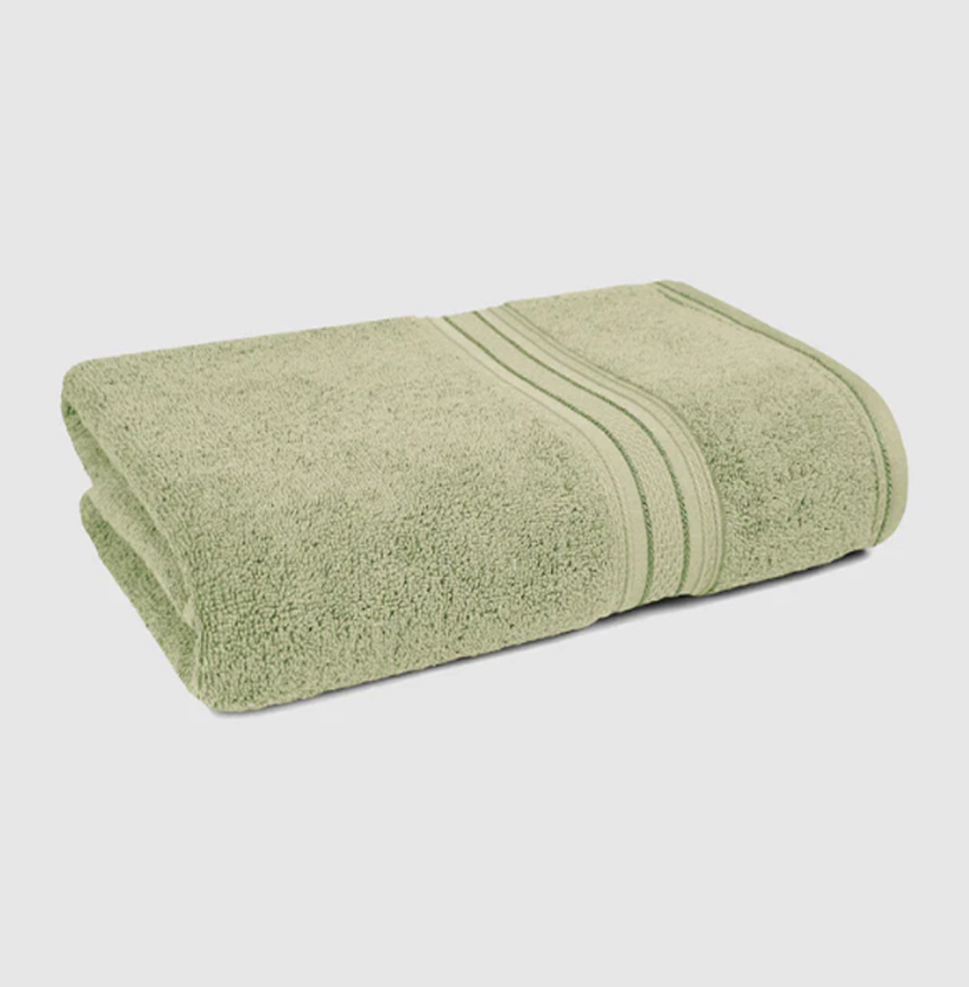 CLASSIC BATH TOWEL, 100% Cotton, 525 GSM, Durable, Super Soft – NATURE GREEN (150 × 75 cm)